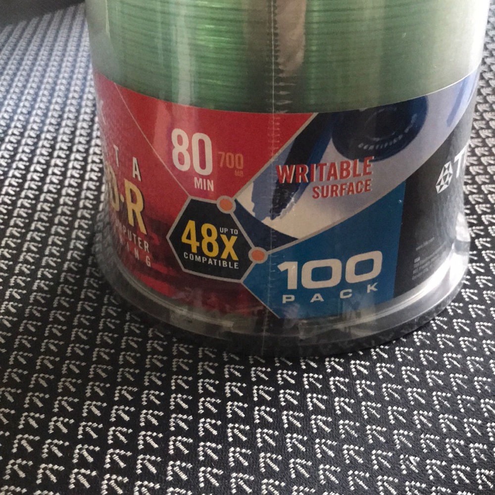 CD - R new x 100 - Picture 2 of 2